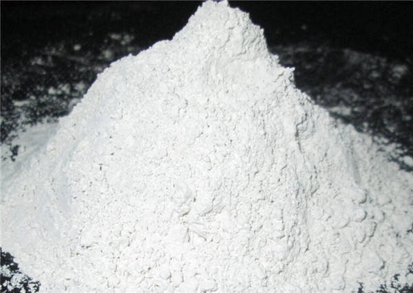 氧化鈣在石灰漿和混凝土中的作用是什么？